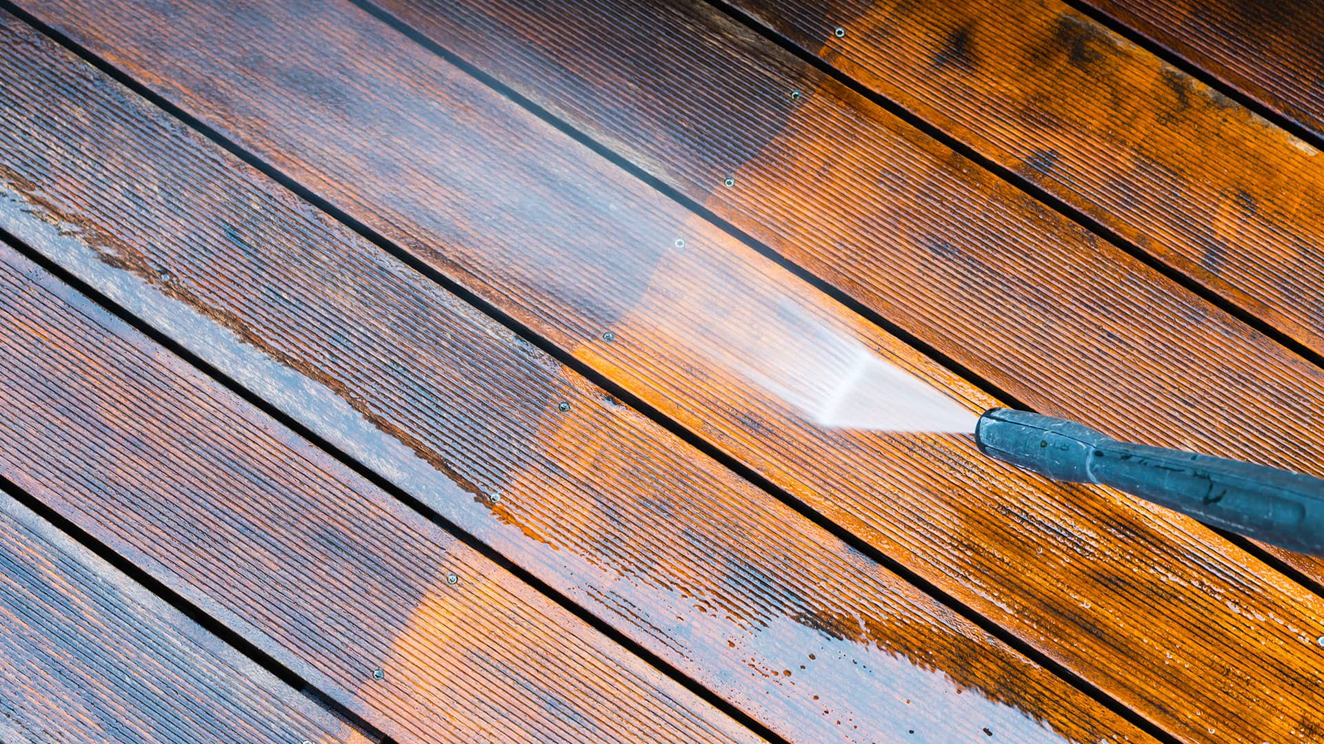 deck-washing